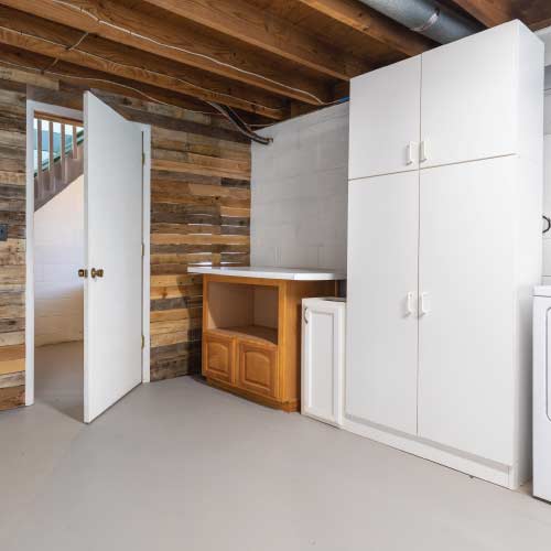 basement-floor-epoxy-coating-concrete-epoxy-flake-Rhode-Island